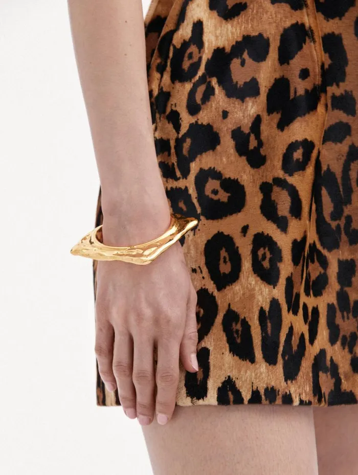 Women Abstract O Cuff Bracelet Gold Oscar De La Renta Bracelets Women Abstract O Cuff Bracelet Gold Oscar De La Renta Bracelets