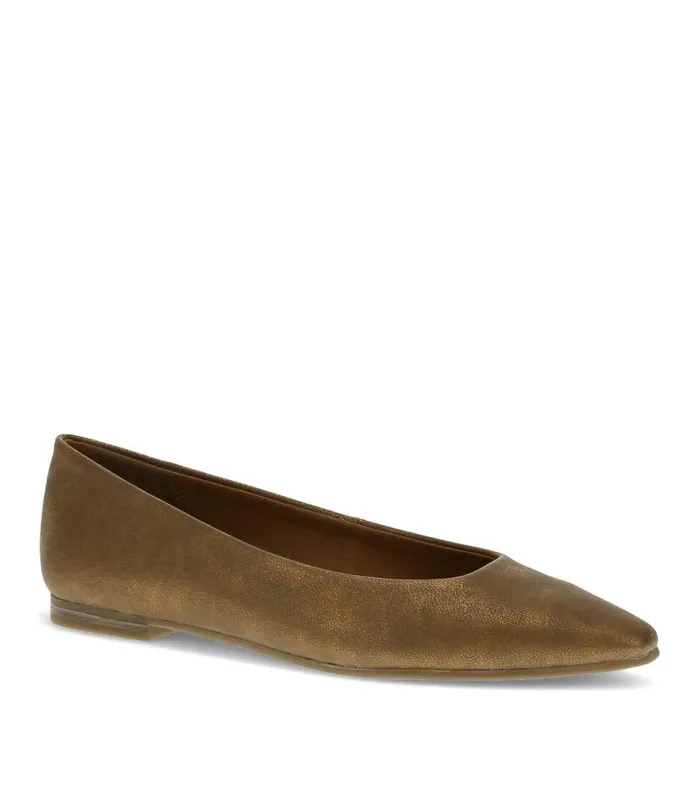 Women Baretraps Dress Shoes Rhonda Casual Flat Bronze