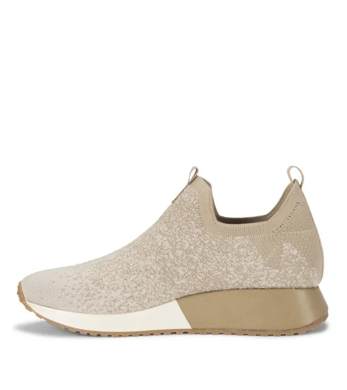 Women Baretraps Sneakers Pringer Slip On Sneaker Sand Women Baretraps Sneakers Pringer Slip On Sneaker Sand