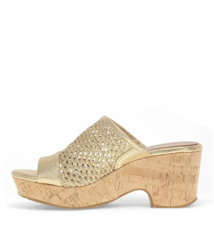Women Baretraps Wedge Sandals Bethie Wedge Sandal Old Gold Women Baretraps Wedge Sandals Bethie Wedge Sandal Old Gold