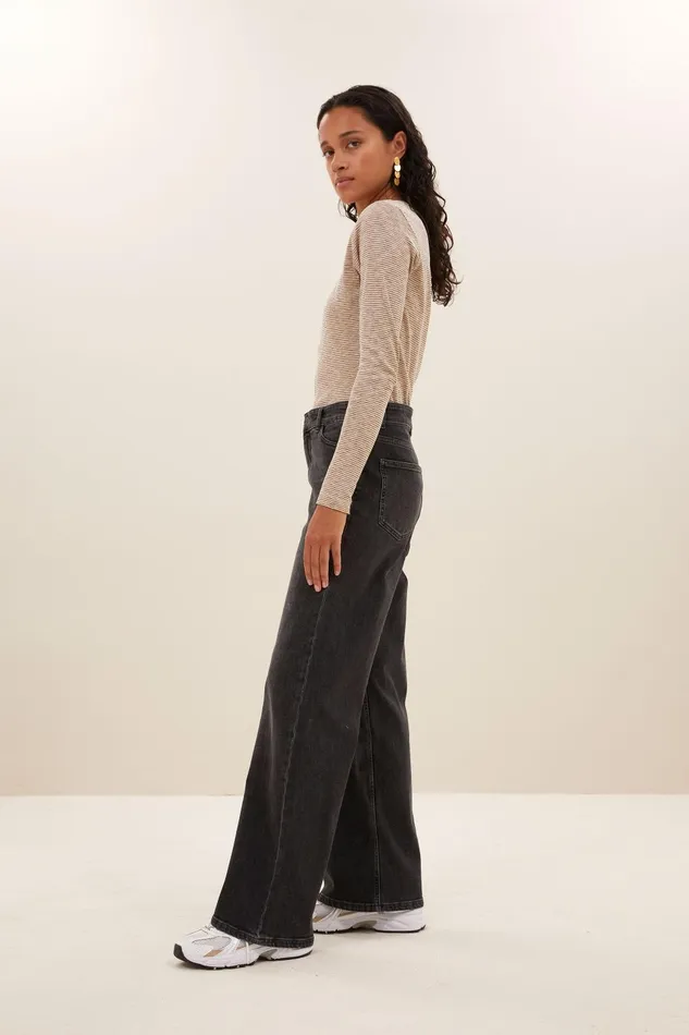 Women Basic Ls Thin Stripe Top Pecan Bybar Tops and Shirts Women Basic Ls Thin Stripe Top Pecan Bybar Tops and Shirts