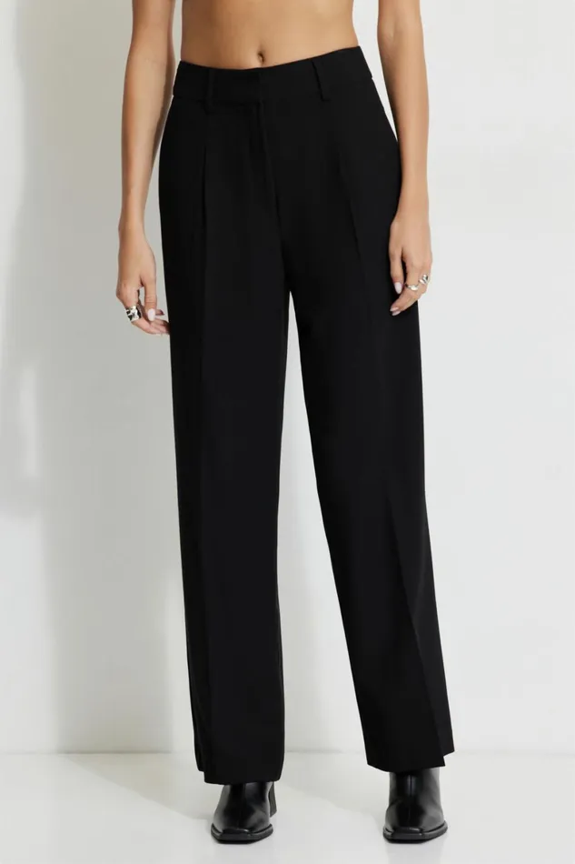 Women Dynamite Pants Sofia Pleated Straight Leg Pants Black