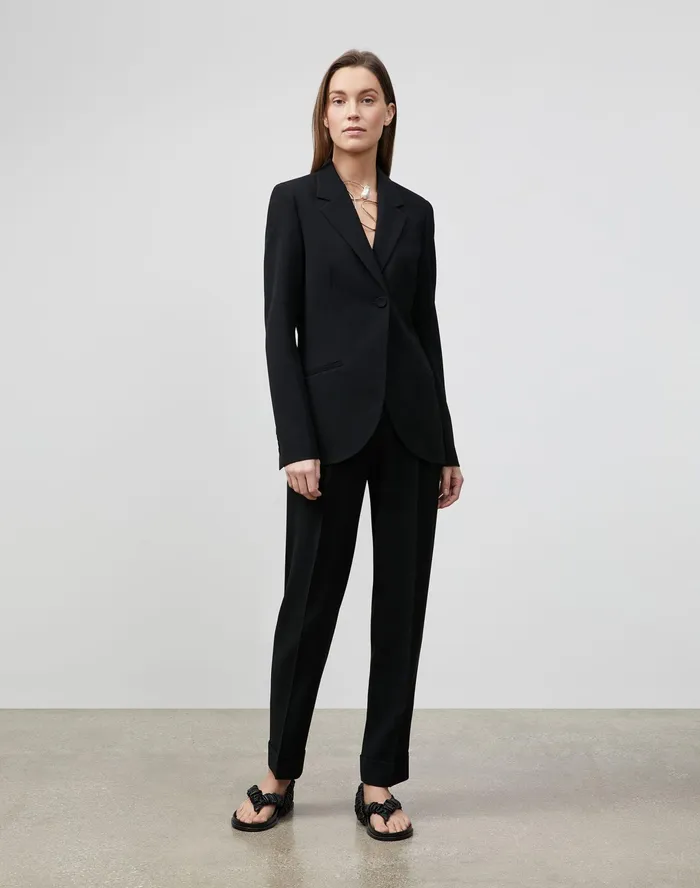 Women Lafayette 148 New York Jackets and Blazers PlusSize Fae Blazer In Finesse Crepe Black
