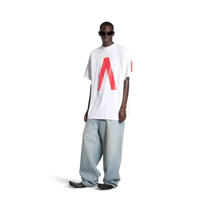 WomenMen Tshirts Balenciaga Balenciaga Music Archive Series Connected Tshirt Oversized In Light Greyred WomenMen Tshirts Balenciaga Balenciaga Music Archive Series Connected Tshirt Oversized In Light Greyred