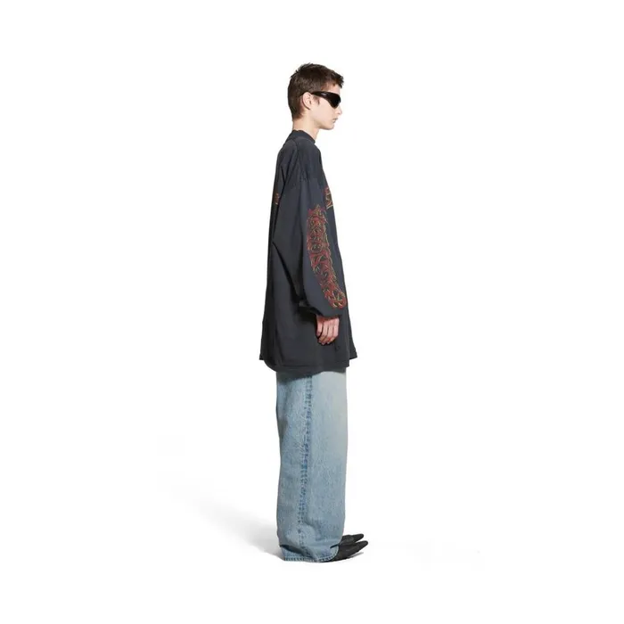 WomenMen Tshirts Balenciaga Offshore Long Sleeve Tshirt Oversized In Black Faded
