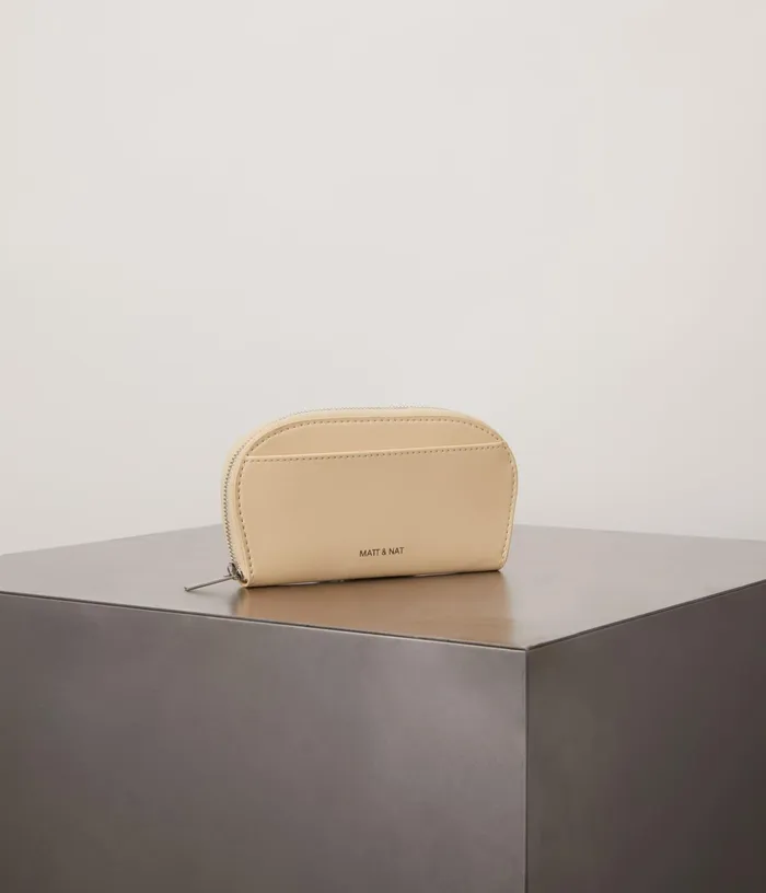 Women Merel Vegan Card Holder 8211 Appleskin Organic Matt and Nat Wallets