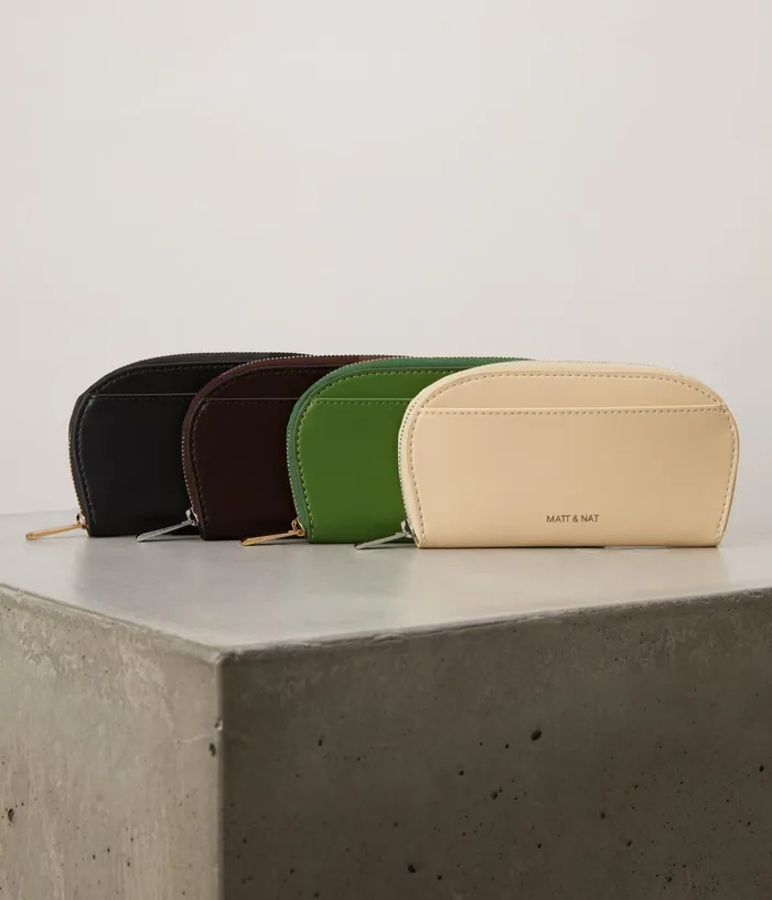 Women Merel Vegan Card Holder 8211 Appleskin Organic Matt and Nat Wallets
