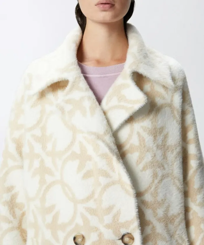 Women Outerwear Pinko Short Faux Fur Coat With Logo Creambeige Women Outerwear Pinko Short Faux Fur Coat With Logo Creambeige