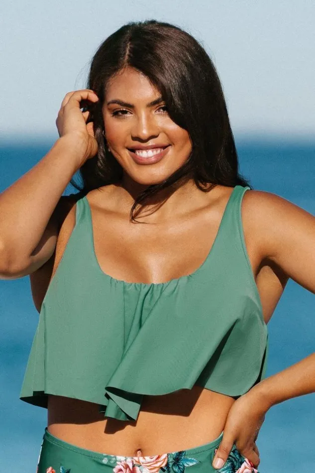 Women Plus Size and Curve Bikinis Cupshe Bree Ruffle Tankini Plus Size Bikini Top Green Women Plus Size and Curve Bikinis Cupshe Bree Ruffle Tankini Plus Size Bikini Top Green