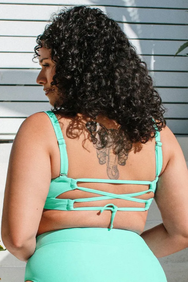 Women Plus Size and Curve Bikinis Cupshe Nature Trip Molded Twist Front Bandeau Plus Size Bikini Top Green