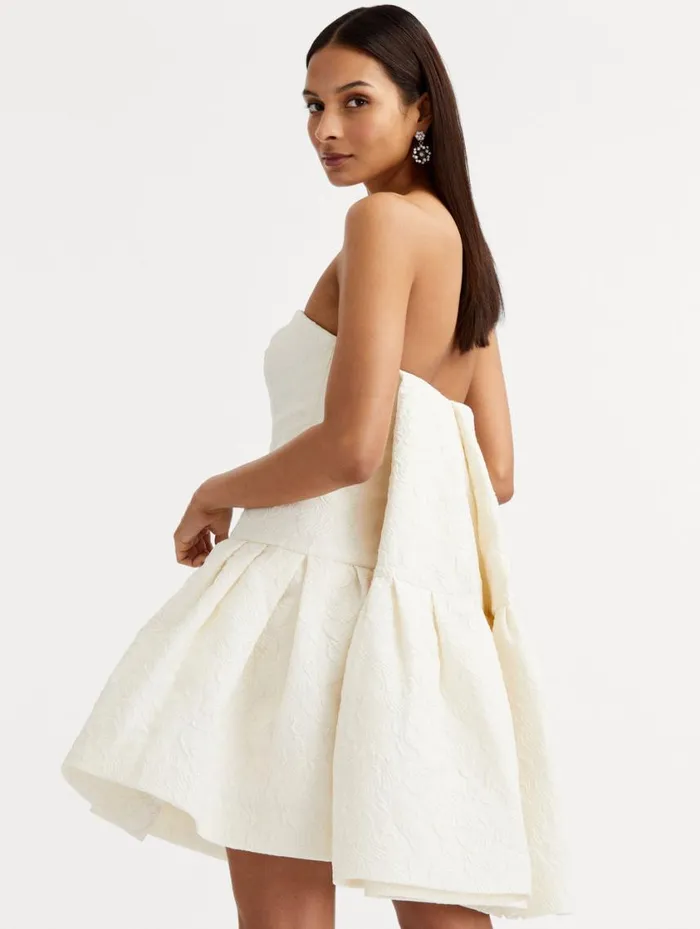 Women Textured Floral Cloqu CapeBack Dress Ivory Oscar De La Renta Dresses Women Textured Floral Cloqu CapeBack Dress Ivory Oscar De La Renta Dresses