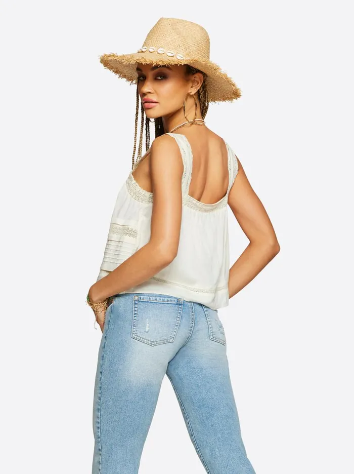 Women Tops and Tees Jessica Simpson Delilah Cami In Gardenia