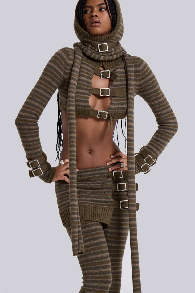 Women Veda Knitted Hood and Scarf Jaded London Knitwear